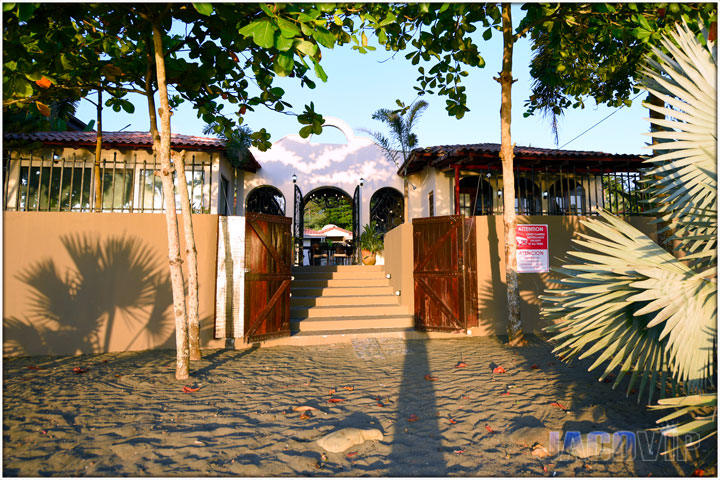 beach entrance to villa