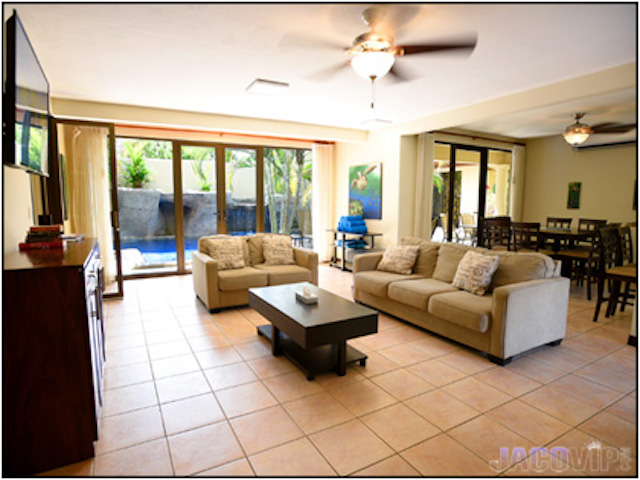 Common area living room and dining area