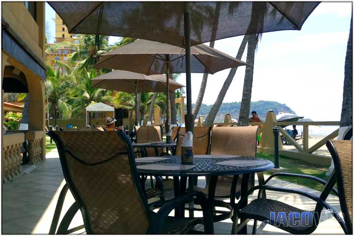 Tables and chairs with view of Miro mountain in the background