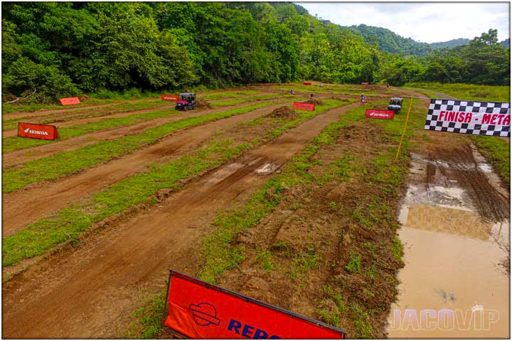 Wide angle view of starting and finish line