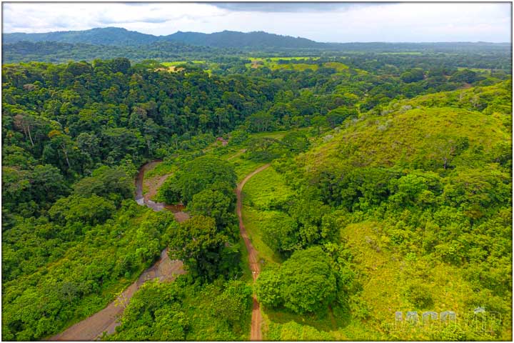 Mountains and jungle in Costa Rica