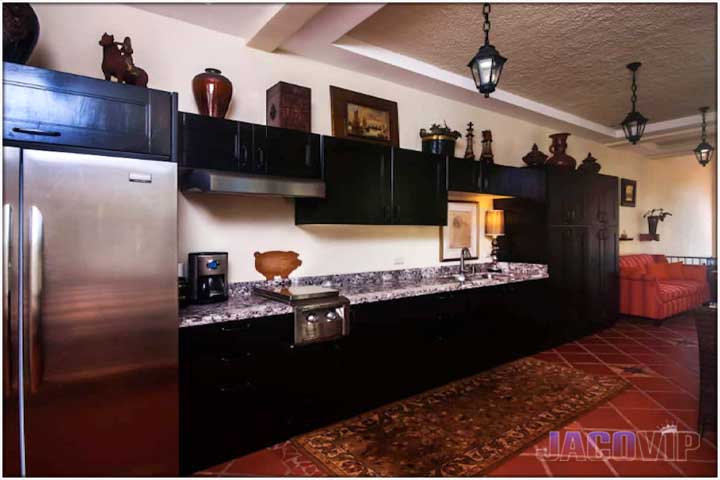 Large kitchen and food prep area