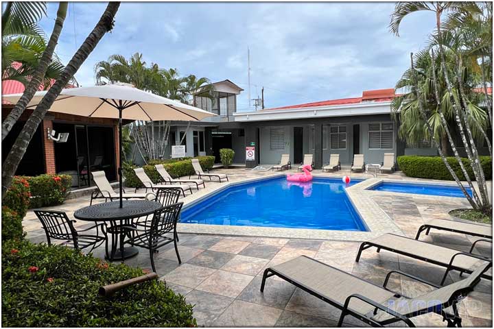 Corner view of custom swimming pool