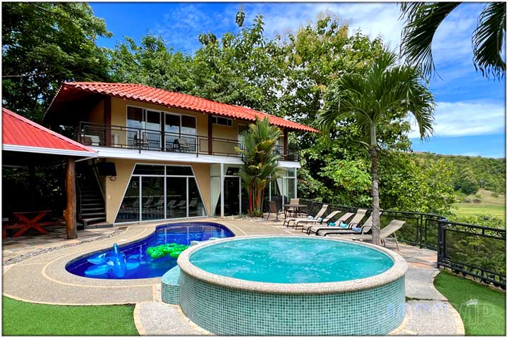 Overhead Pool and Jacuzzi